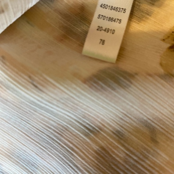 White House‎ Black Market open shoulder blouse. - Picture 12 of 14